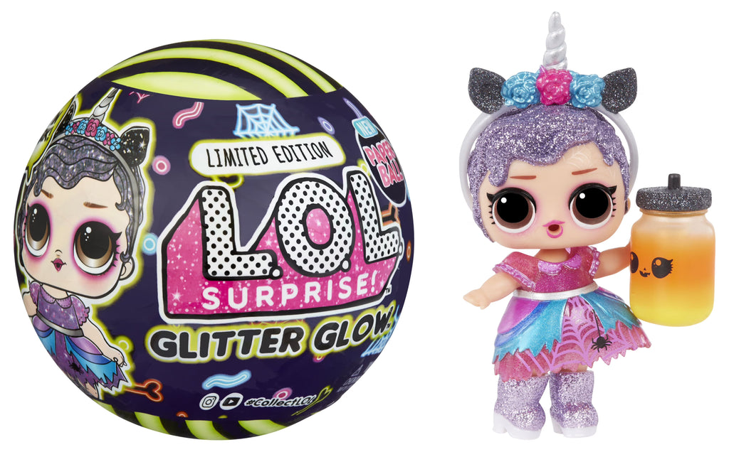 Glow-in-the-Dark Doll with 7 Surprises M990
