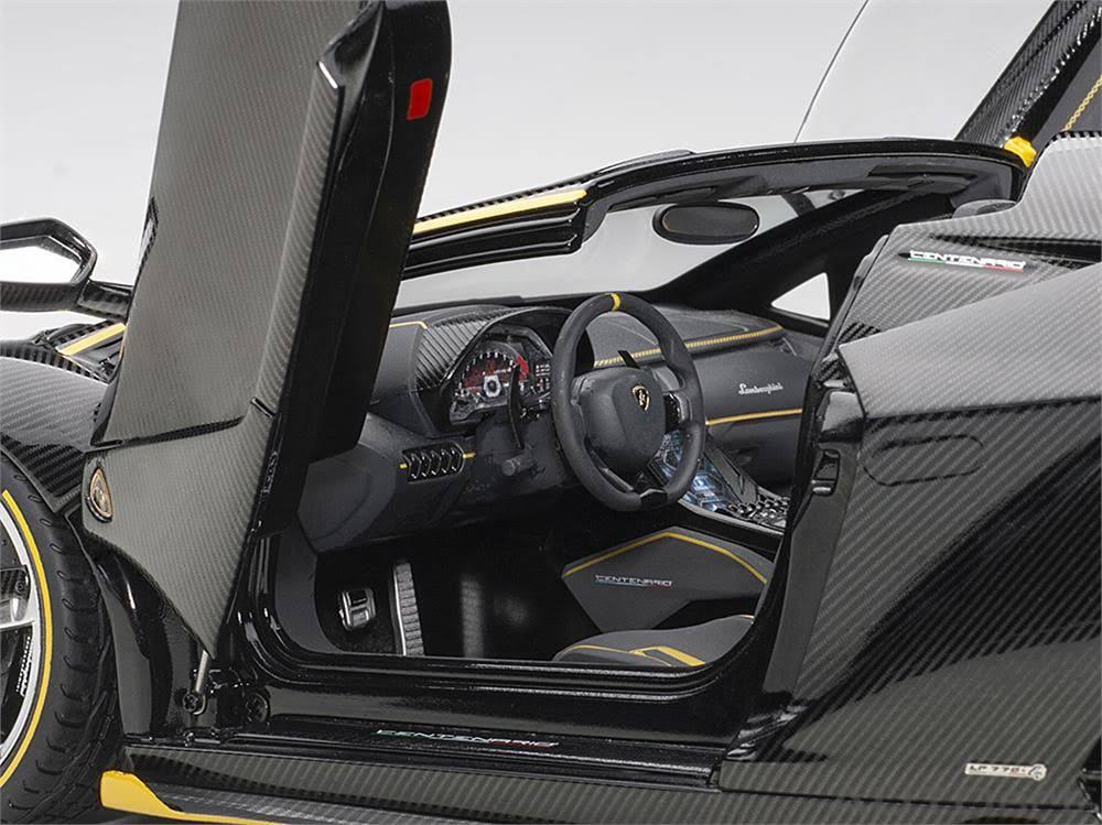 1:18 Scale Lamborghini Centenario Roadster W1692