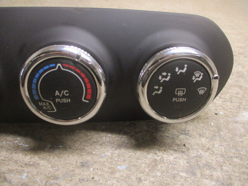 Pre-Owned Jeep Renegade Manual Climate AC Heater Temperature Control A2873