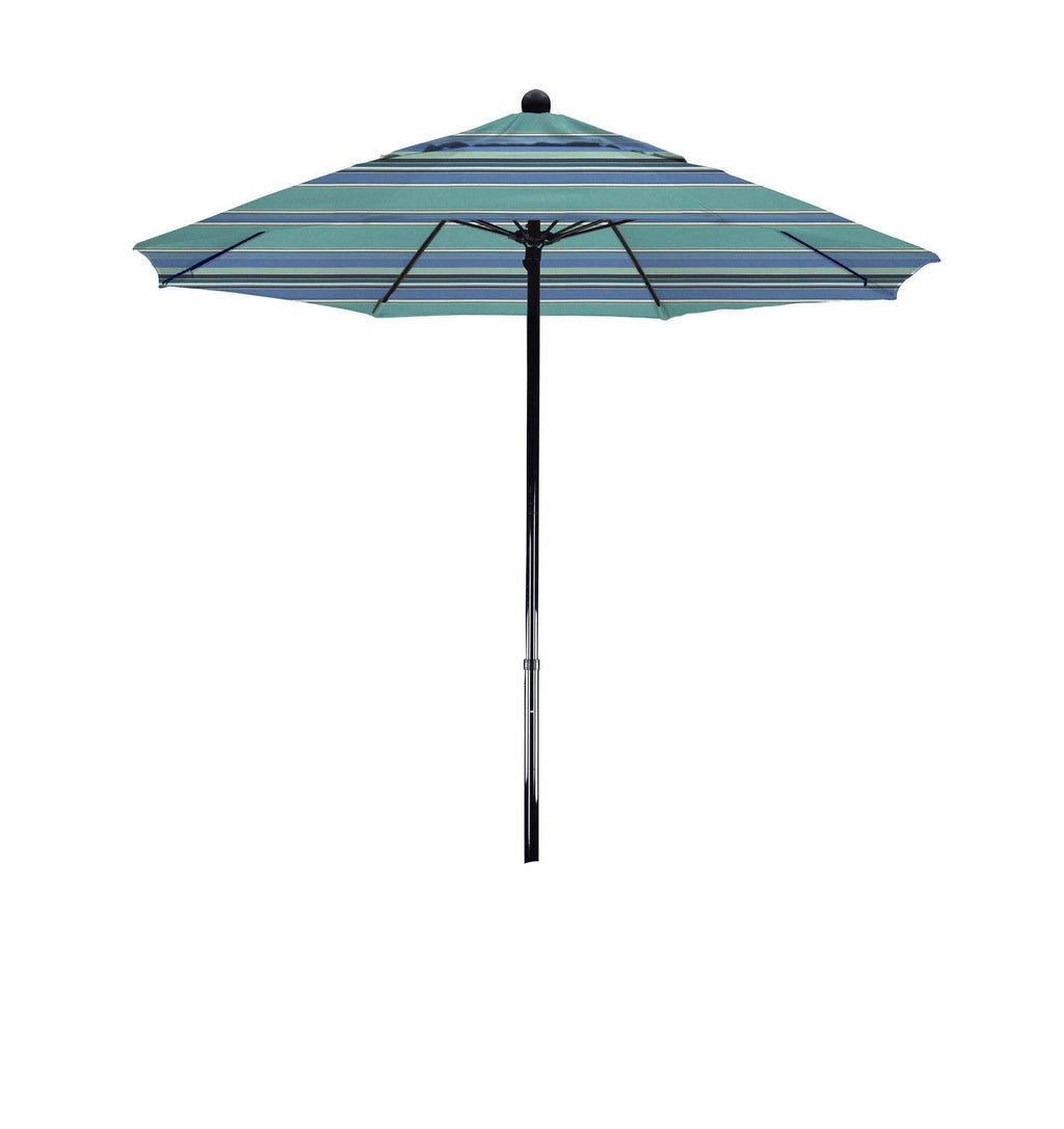 7.5 ft Fiberglass Market Umbrella N679