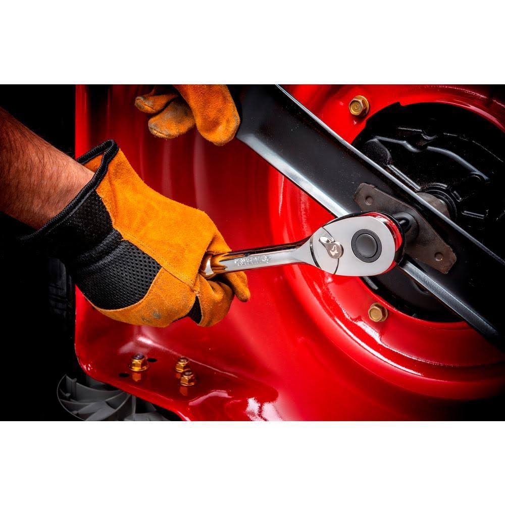230-Piece Mechanic Tool Set M307