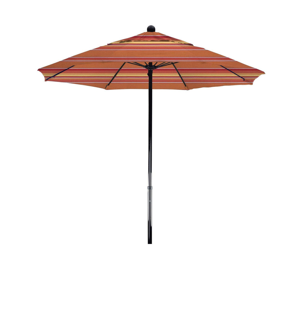 7.5 ft Fiberglass Market Umbrella N679