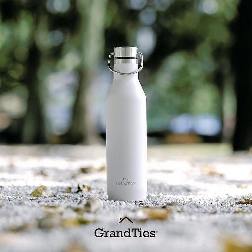 21oz Stainless Steel Water Bottle with 2 Lids D88668