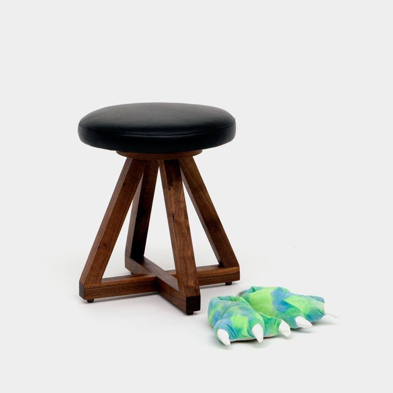 Black Oak Accent Stool W461035