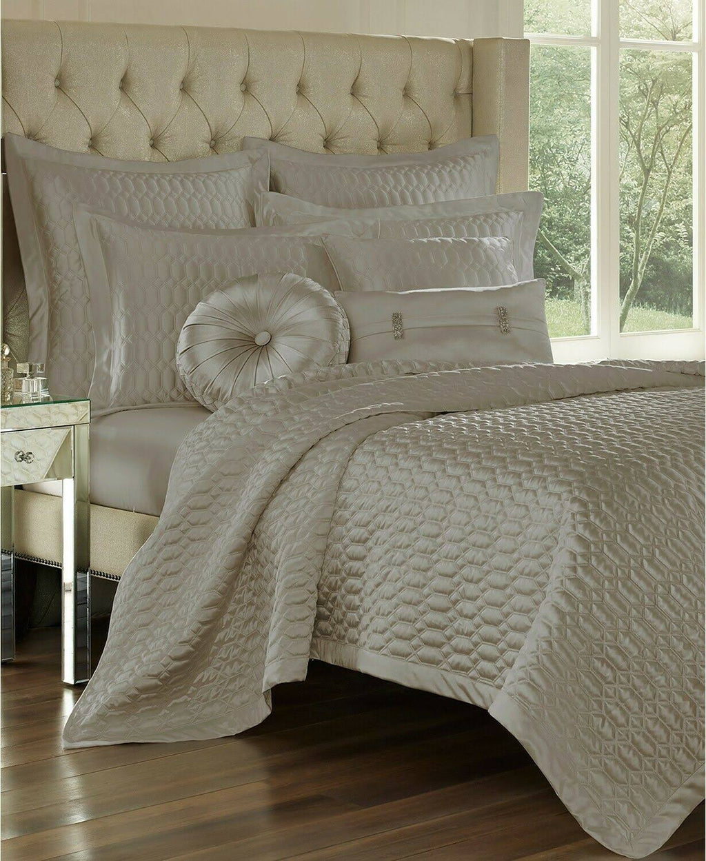 Silver King Coverlet O23219