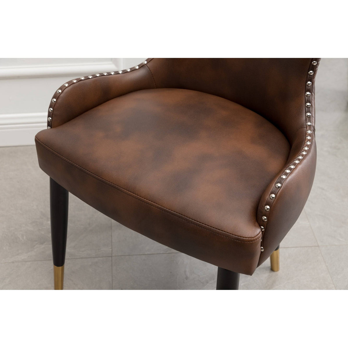 Brown Faux Leather Tufted Accent Chair R97156