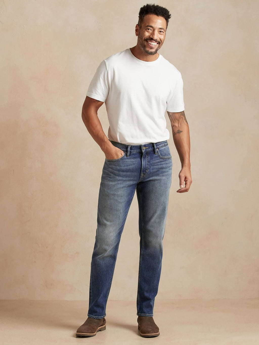 Straight Legacy Jean Medium Wash Tall Size 32W 36L D782978