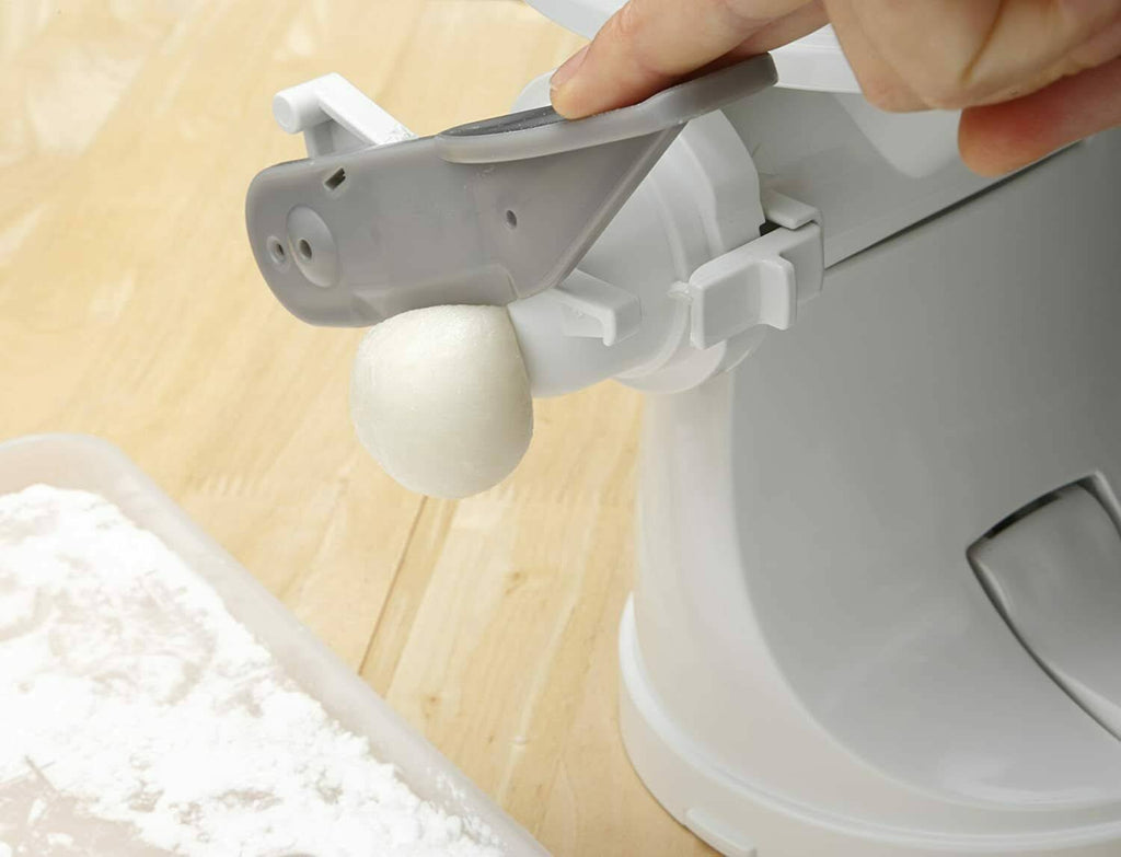 White Rice Cake Cutter R415