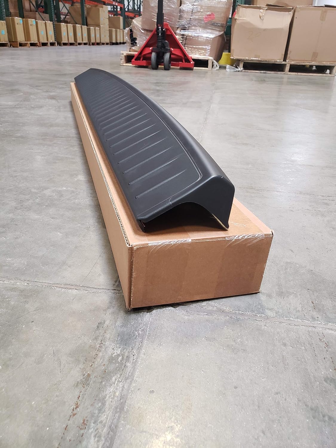 Replacement Tailgate Cap Molding for Dodge Ram Pickup Truck Y559268