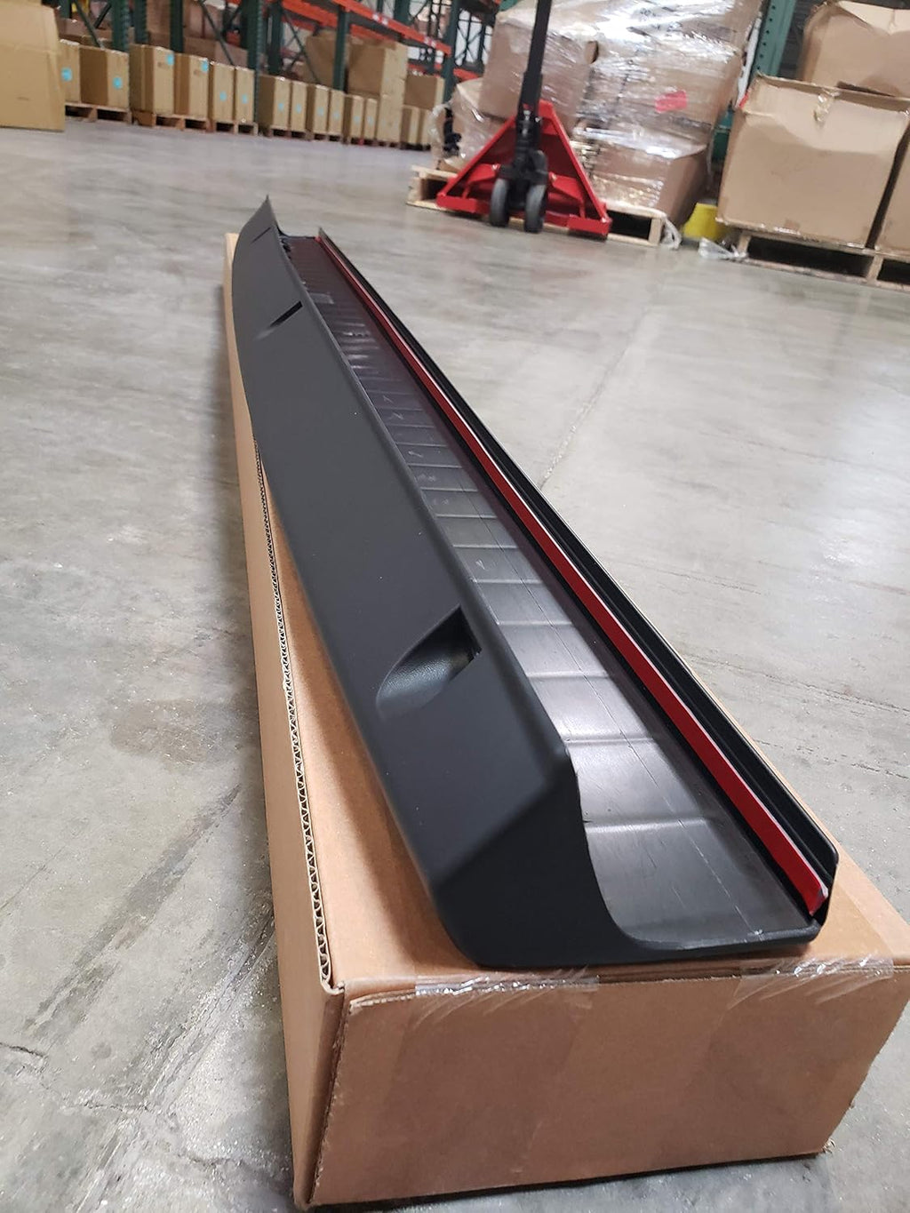 Replacement Tailgate Cap Molding for Dodge Ram Pickup Truck Y559268