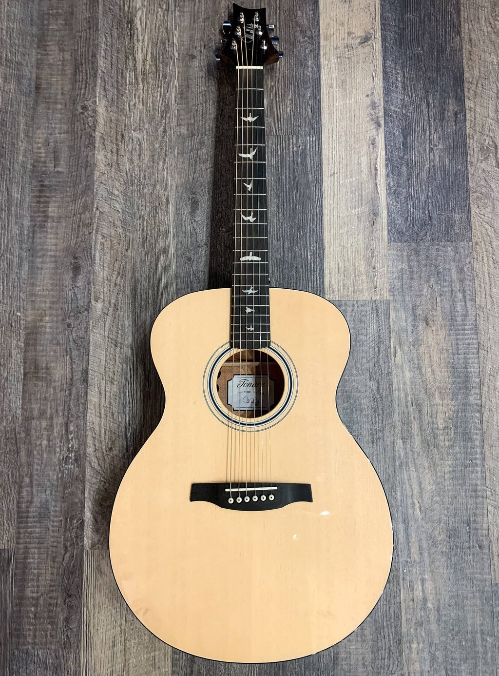 Natural Acoustic Electric Guitar V605690