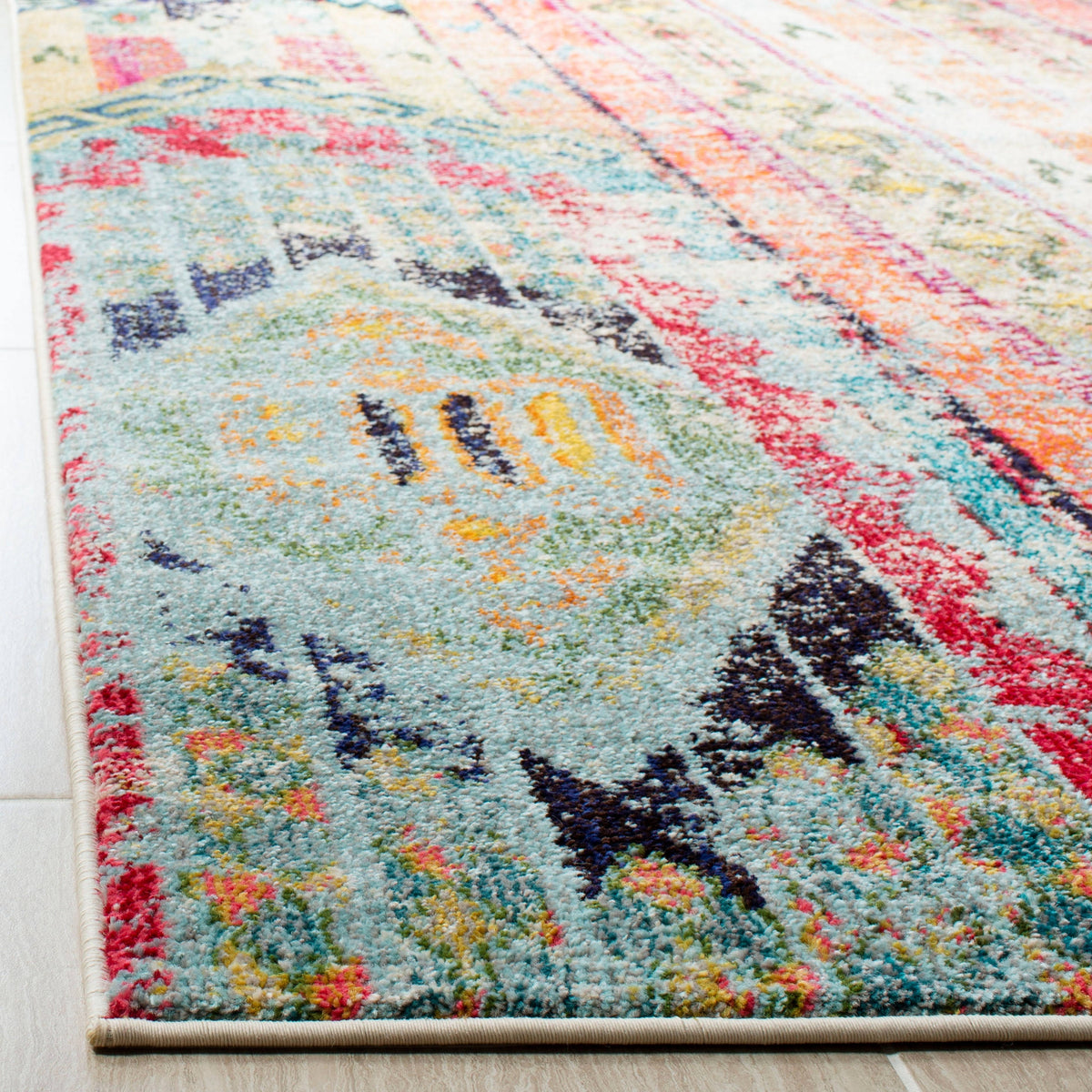 Light Grey / Multi Runner D8431