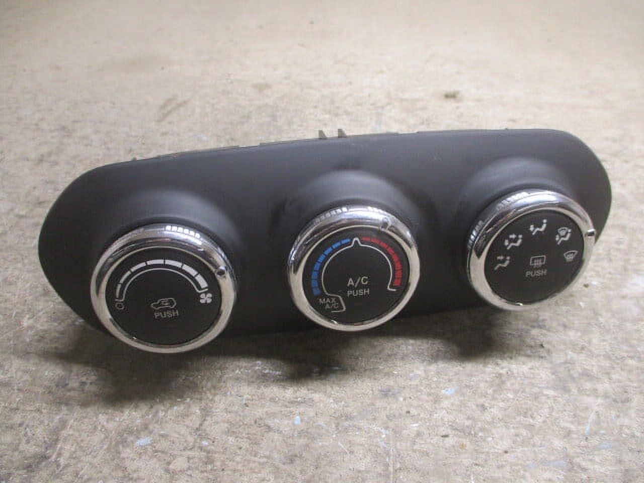 Pre-Owned Jeep Renegade Manual Climate AC Heater Temperature Control A2873