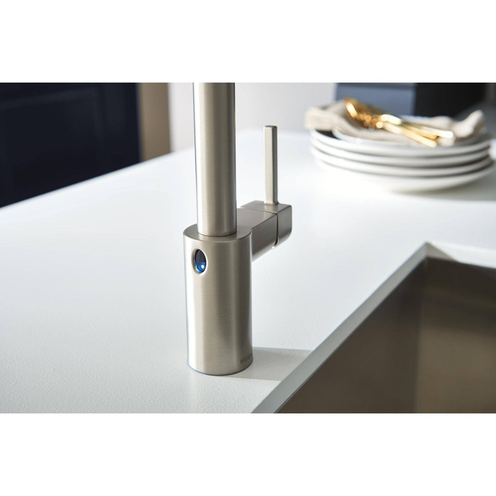 Matte Black One-Handle Pulldown Kitchen Faucet S825