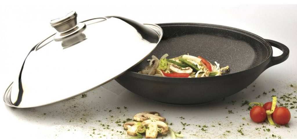 12.25x22 Chinese Covered Wok Ceramic Titanium Cast U371547