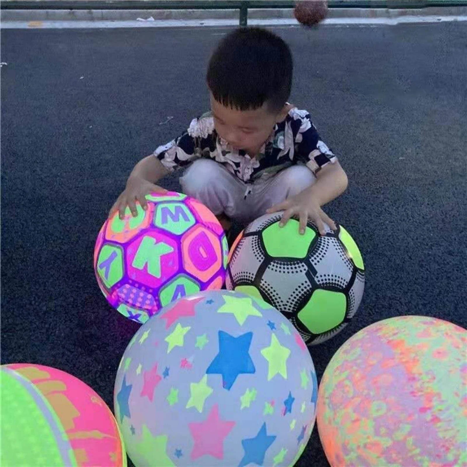 Inflatable LED Kick Ball Toy A493