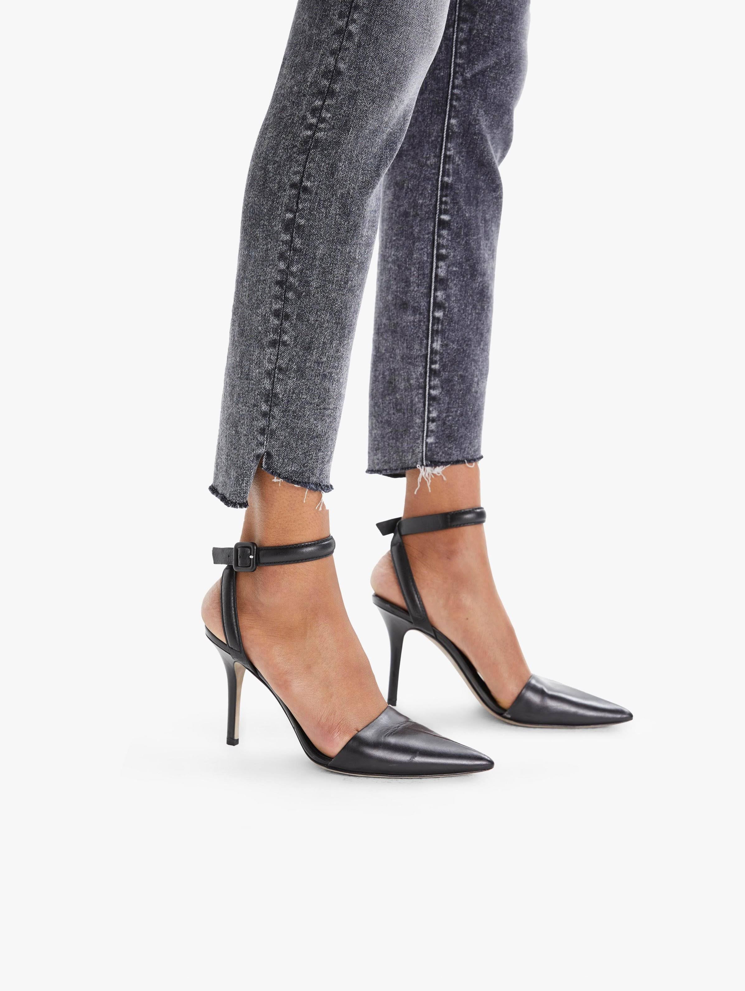 Stunner Zip Ankle Step Fray Trn / 25 H8198
