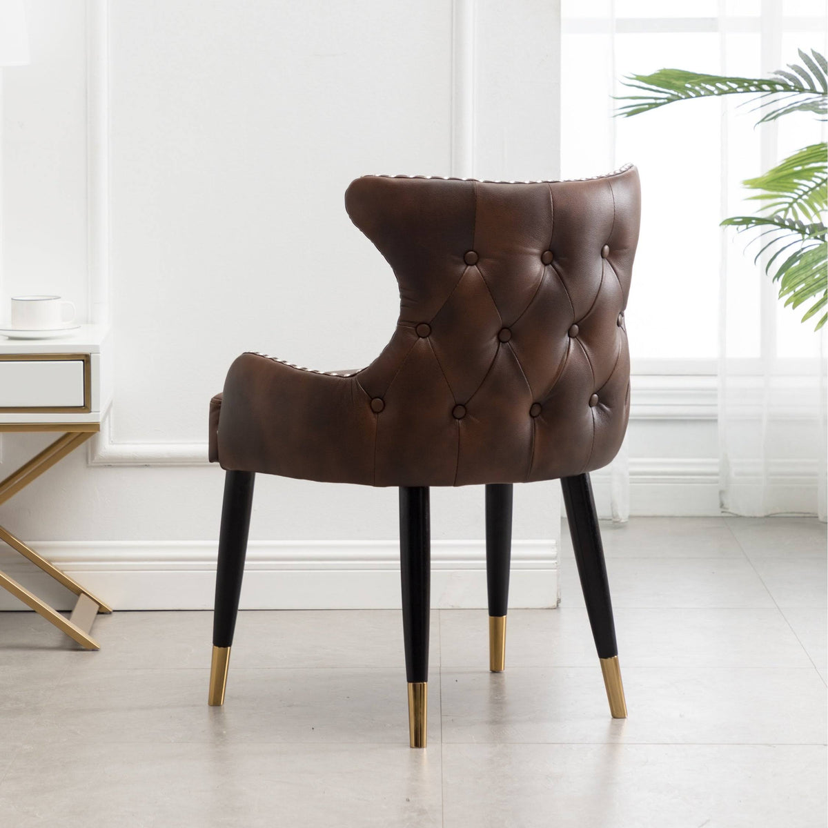 Brown Faux Leather Tufted Accent Chair R97156